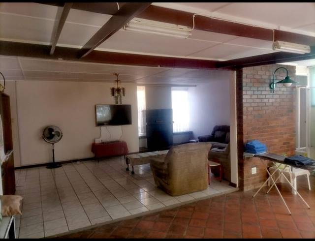 3 BEDROOM HOUSE FOR SALE IN SASOLBURG EXT 23